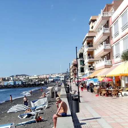 In The South Of Tenerife In The Appartamento *