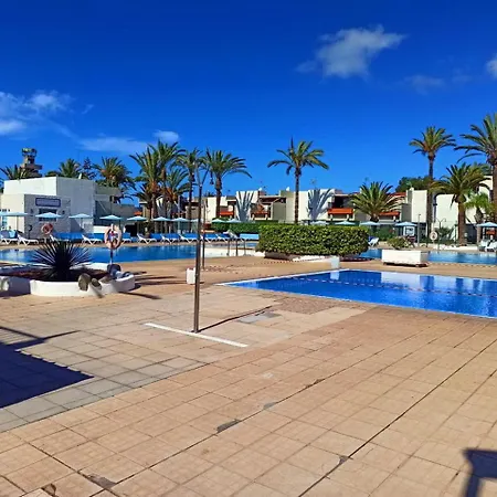 아파트 In The South Of Tenerife In The *